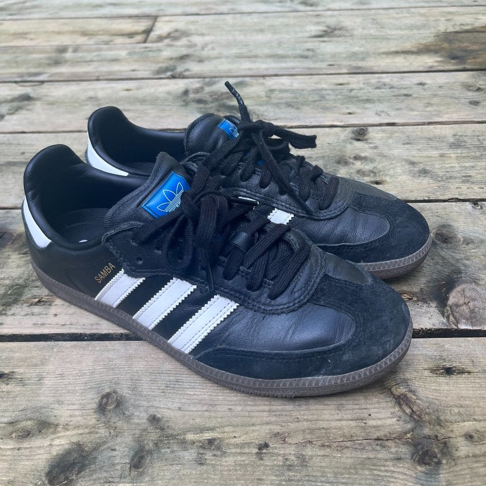 Adidas Sambas - Black